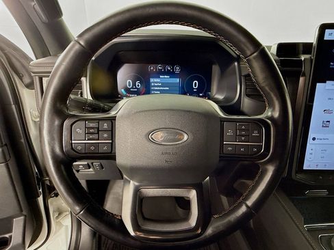 Used 2023 Ford Expedition Max Platinum image 11