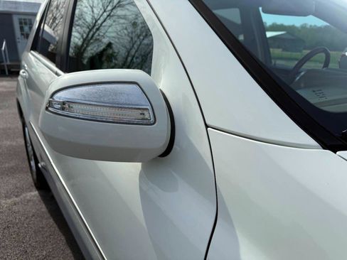 Used 2010 Mercedes-Benz ML 350 2WD image 15