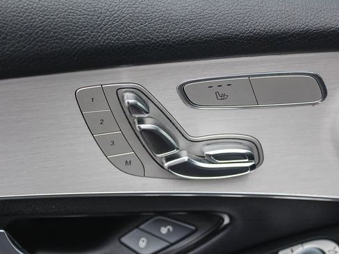 Used 2019 Mercedes-Benz GLC 300 4MATIC Coupe image 24