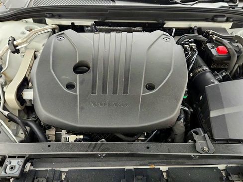 Used 2023 Volvo S60 B5 Core AWD/4WD image 26