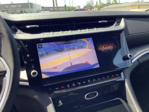 New 2026 Jeep Grand Cherokee L Limited AWD/4WD image 19