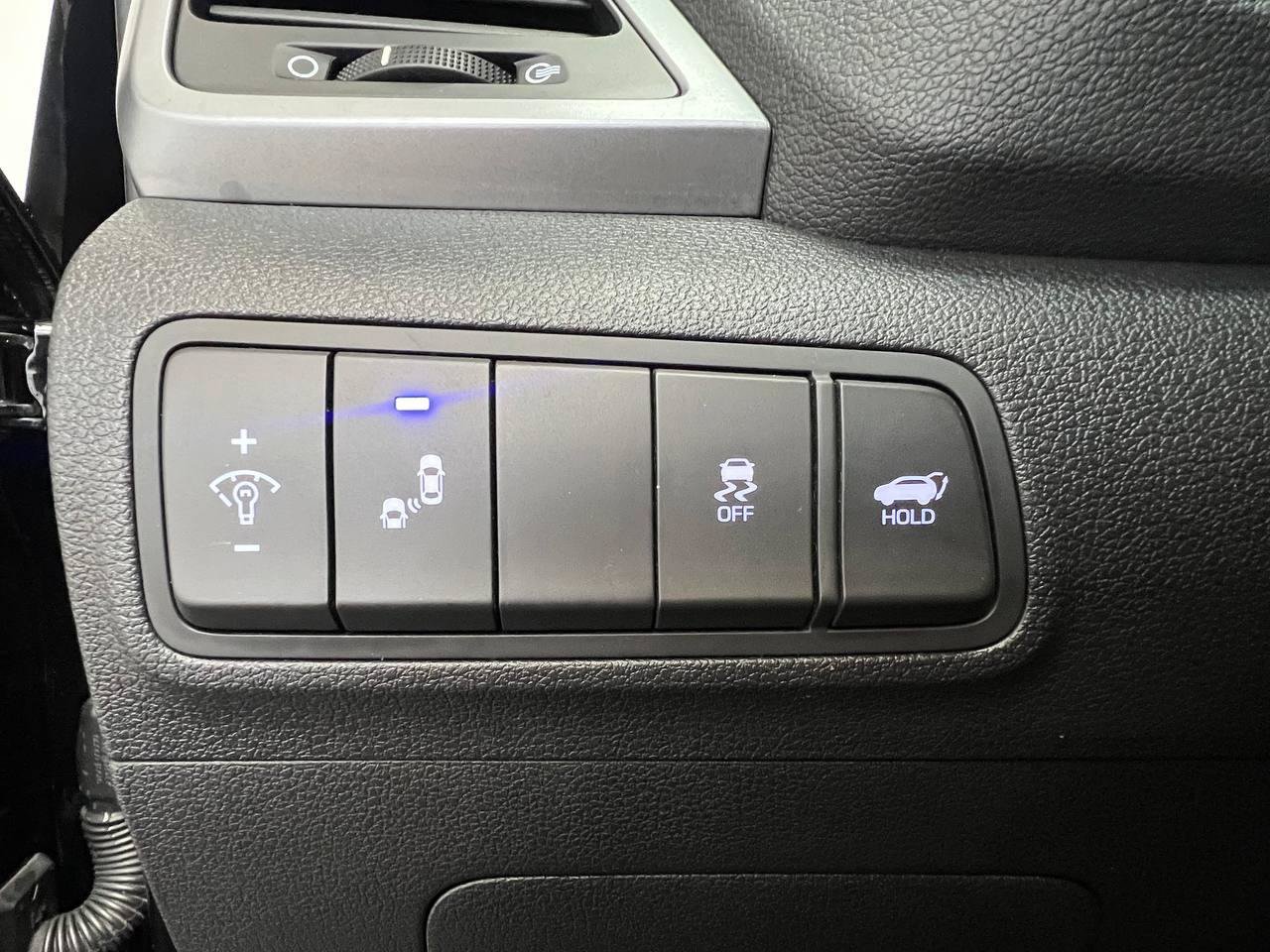 Used 2017 Hyundai Tucson Sport AWD/4WD image 22