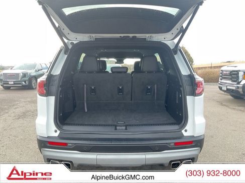 Used 2024 GMC Acadia Elevation image 19