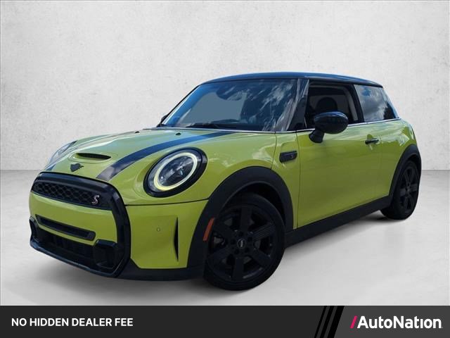 Used 2023 MINI Cooper S FWD image 1
