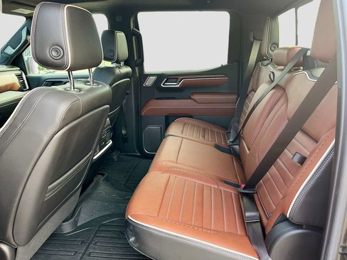 Used 2024 GMC Sierra 1500 Denali Ultimate AWD/4WD image 26