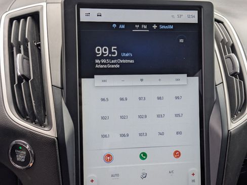 Used 2023 Ford Edge SEL image 22