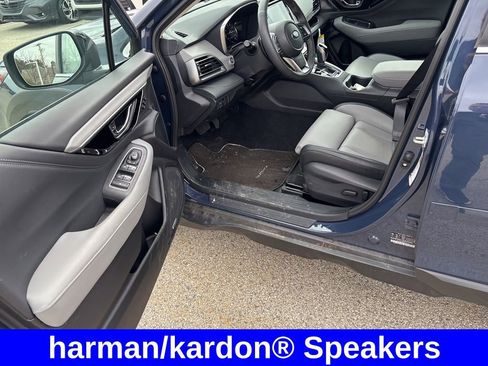 Used 2025 Subaru Outback Limited image 16
