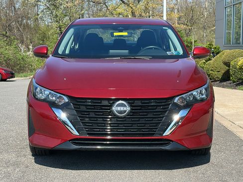 Certified 2024 Nissan Sentra SV w/ Trunk Package image 3