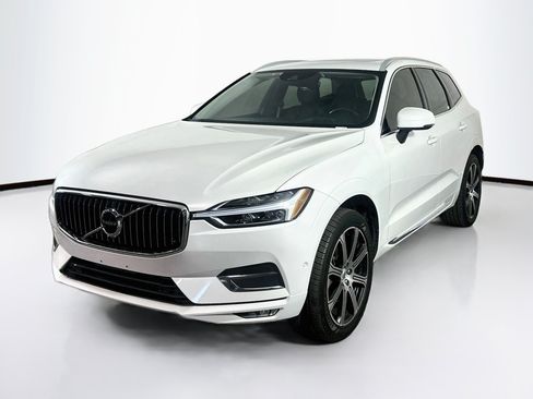 Used 2019 Volvo XC60 T6 Inscription w/ Protection Package AWD/4WD image 3