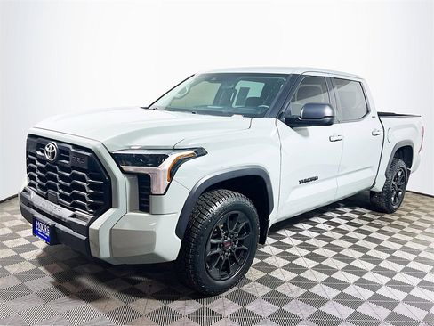 Used 2023 Toyota Tundra SR5 image 4