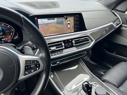 Used 2022 BMW X5 M50i w/ Premium Package image 20