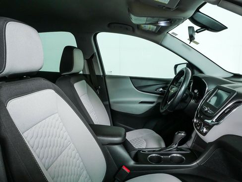 Used 2018 Chevrolet Equinox LS FWD image 20