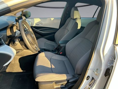 Used 2023 Toyota Corolla SE FWD image 11