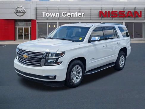 Used 2017 Chevrolet Tahoe Premier AWD/4WD image 3
