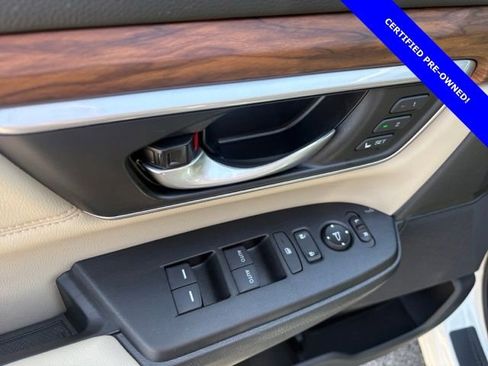 Certified 2021 Honda CR-V Touring image 19