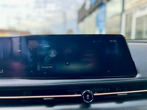 Used 2024 Nissan Ariya FWD image 24