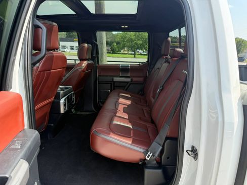 Used 2020 Ford F150 Platinum w/ Technology Package AWD/4WD image 10