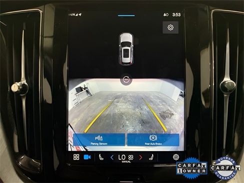 Used 2025 Volvo XC60 B5 Plus image 79