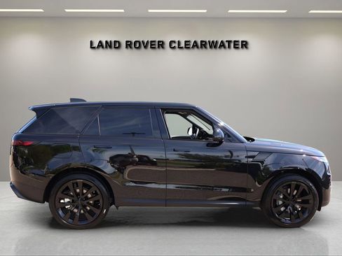 New 2026 Land Rover Range Rover Sport SE AWD/4WD image 6