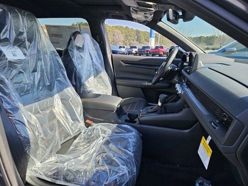 Used 2026 Honda CR-V Sport-L image 12