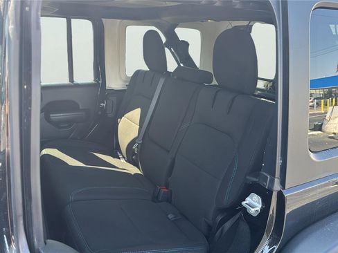 Certified 2023 Jeep Wrangler Unlimited Rubicon 4xe AWD/4WD image 12