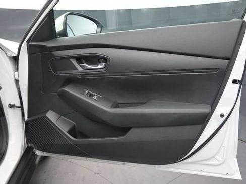 Used 2026 Honda Accord LX image 23