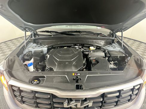 Used 2025 Kia Telluride S FWD image 35