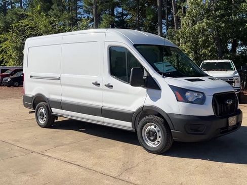 New 2025 Ford Transit 250 148 Medium Roof image 8