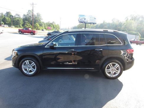 Used 2023 Mercedes-Benz GLB 250 4MATIC image 7