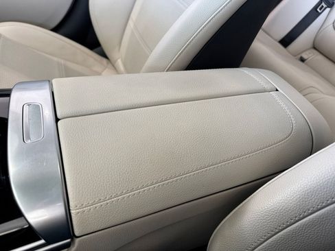Used 2024 Mercedes-Benz C 300 4MATIC Sedan image 29