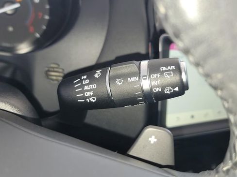 Used 2019 Jaguar F-PACE Prestige image 15