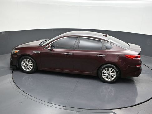Used 2019 Kia Optima LX image 16