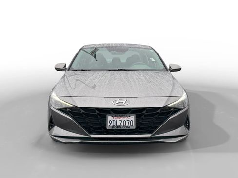 Used 2023 Hyundai Elantra Blue image 8