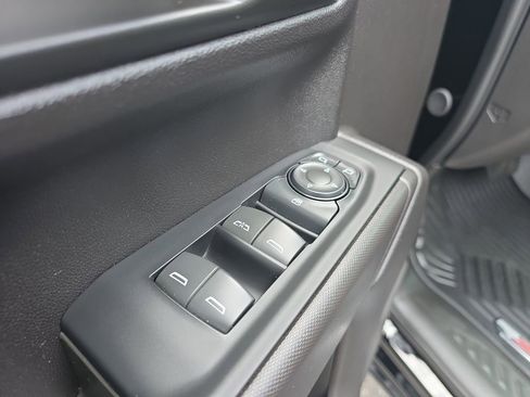 Used 2024 Chevrolet Silverado 1500 Custom Trail Boss w/ LPO, Dark Essentials Package AWD/4WD image 22