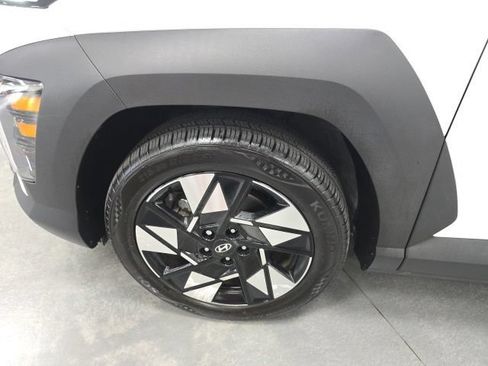 Used 2024 Hyundai Kona SEL FWD image 18