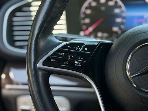 Used 2024 Mercedes-Benz GLE 350 4MATIC w/ 3rd Row Seat Package image 45