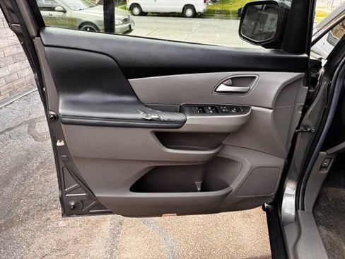 Used 2012 Honda Odyssey EX-L image 10