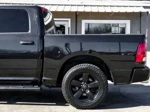Used 2017 RAM 1500 Express w/ Express Value Package image 23