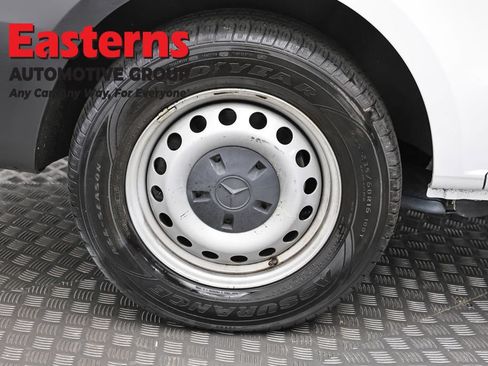 Used 2022 Mercedes-Benz Metris image 26