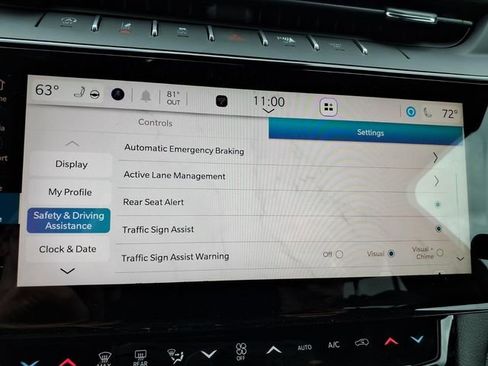 New 2026 Jeep Grand Cherokee Altitude image 8