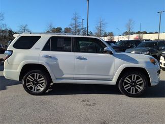 Used 2015 Toyota 4Runner SR5 video 3