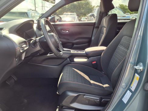 Certified 2024 Honda HR-V Sport image 17