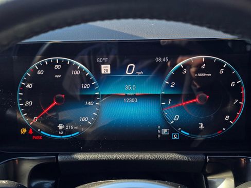 Used 2022 Mercedes-Benz GLA 250 4MATIC image 40
