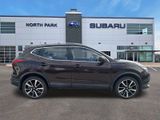 Used 2017 Nissan Rogue Sport SL w/ SL Premium Package image 2