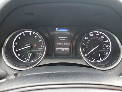 Used 2024 Toyota Camry SE FWD image 25