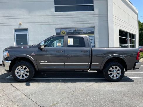 Used 2024 RAM 3500 Limited AWD/4WD image 2