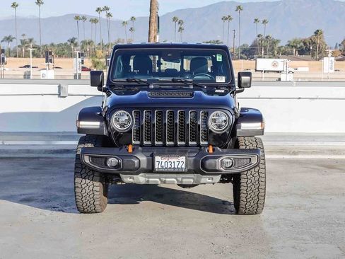 Used 2020 Jeep Gladiator Mojave image 3