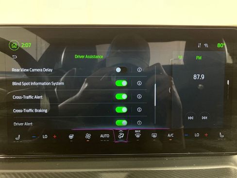 Certified 2025 Ford Mustang Premium image 33