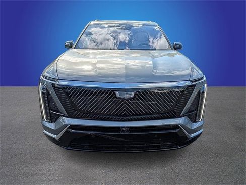 New 2026 Cadillac Vistiq Luxury image 8