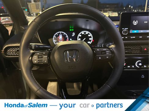 Used 2024 Honda HR-V Sport image 18